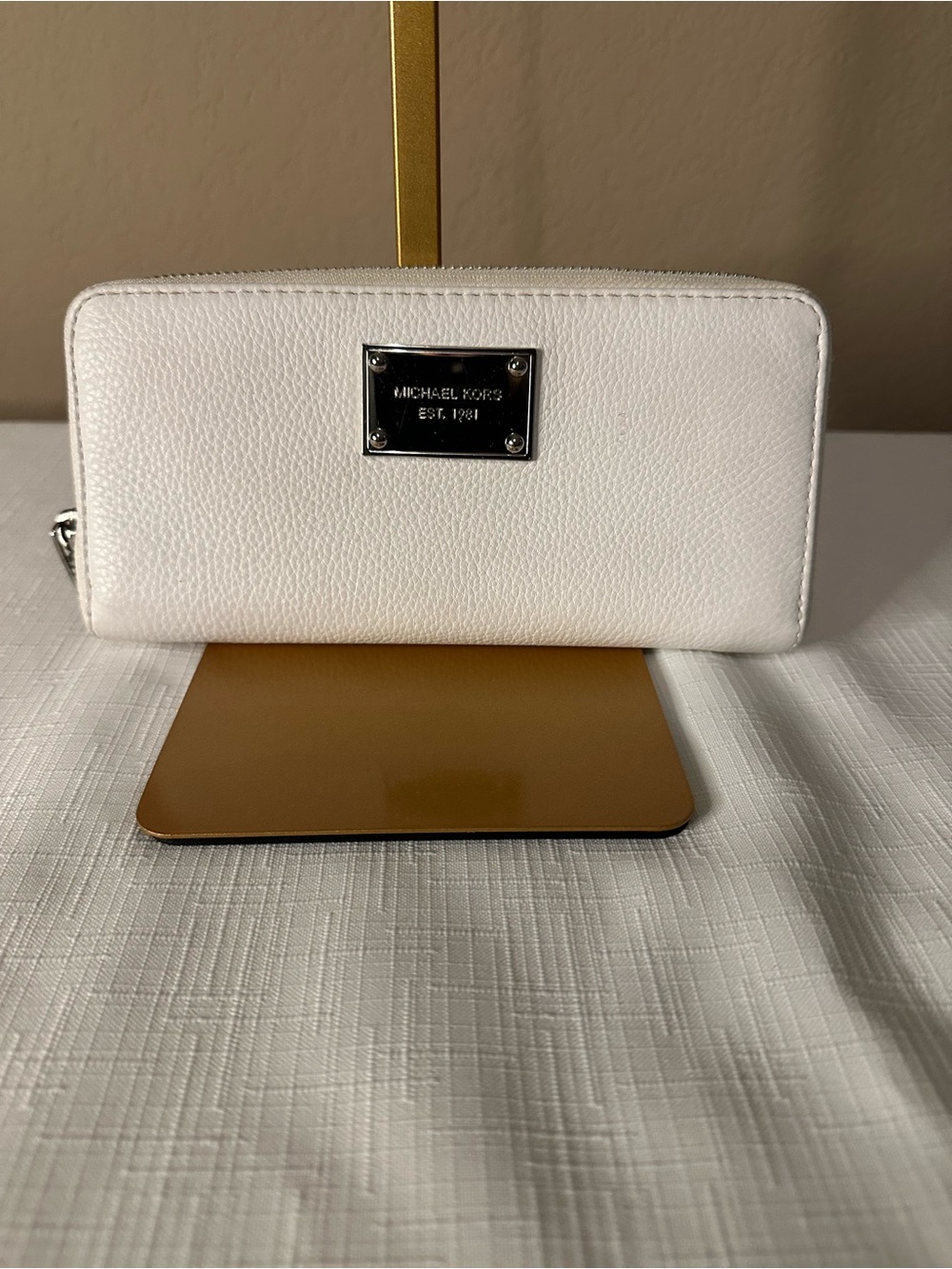 Michael Kors White Pebbled Leather Wallet with Silver Plaque